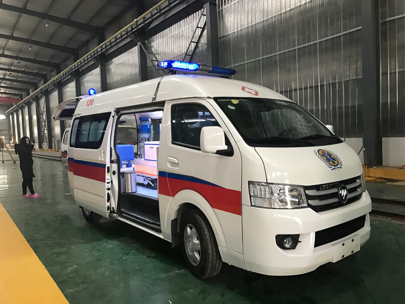 安吉县救护车转院